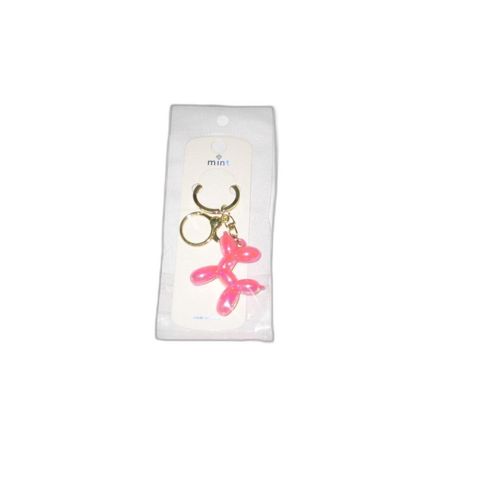 balloon dog keychain